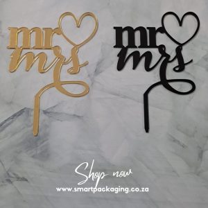 Type 3 Thick Mr and Mrs Cake Topper
