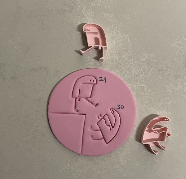 KICKING AND FALLING FLORK SET