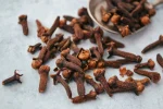 50g Whole Cloves