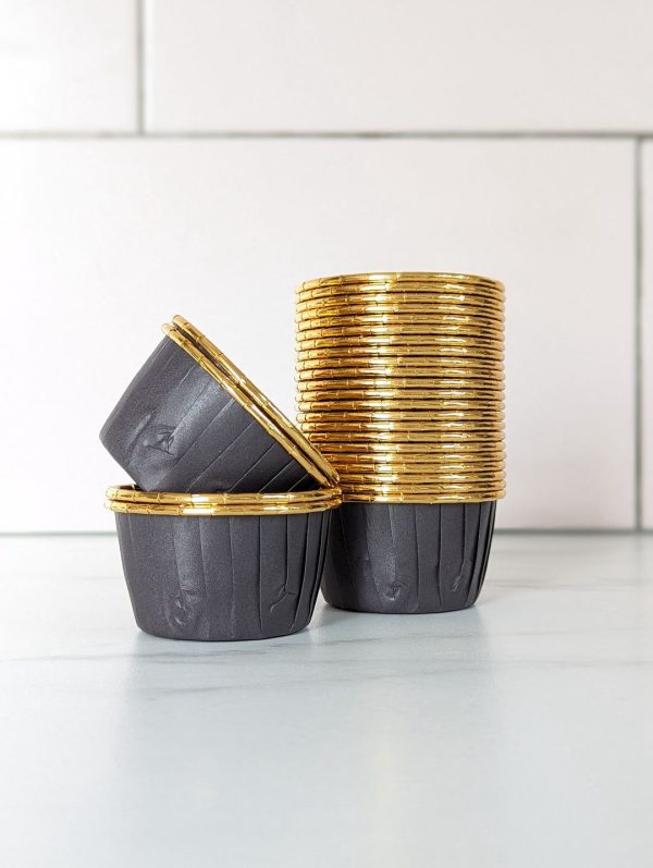 BLACK ROUND FOIL CUP CAKE LINERS